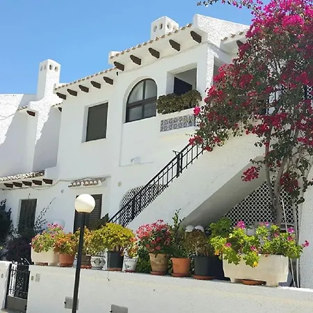 Apartment Tramontana 3 *